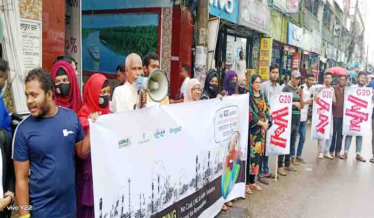 গ্রাহক সেবা পক্ষ উদযাপনে বেতাগীতে বৃক্ষরোপণ ও পুরস্কার বিতরণ অনুষ্ঠান